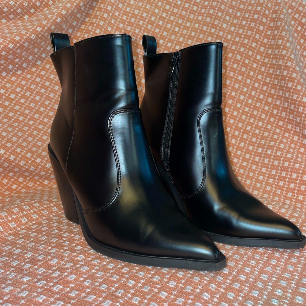 Black Heel Chelsea Ankle Boots ASOS size 8